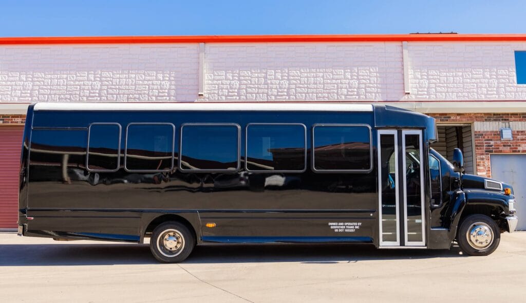 GMC 5500 Limo Bus